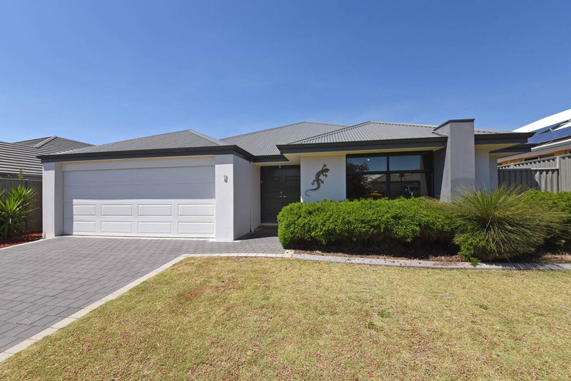 8 Farnham Pass, Alkimos WA 6038