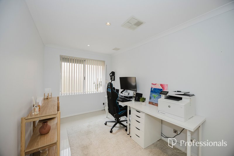 Photo - 8 Fedamore Approach, Ridgewood WA 6030 - Image 12