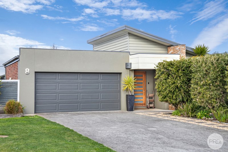 8 Felix Court, Miners Rest VIC 3352