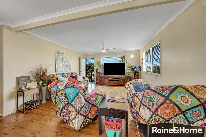 Photo - 8 Ferguson Crescent, West Gladstone QLD 4680 - Image 5