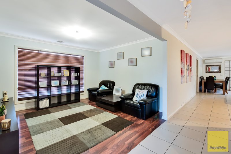 Photo - 8 Fieldstone Place, Tarneit VIC 3029 - Image 5