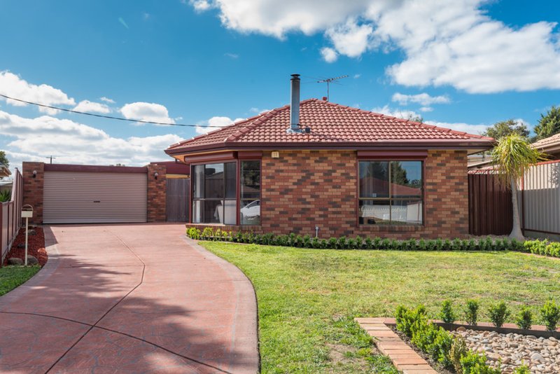 8 Finden Court, Craigieburn VIC 3064