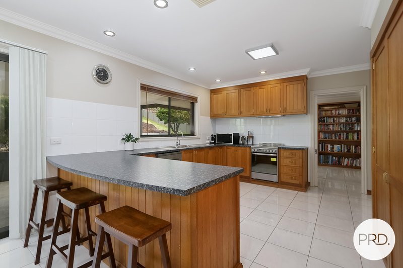 Photo - 8 Finke Court, Hamilton Valley NSW 2641 - Image 6