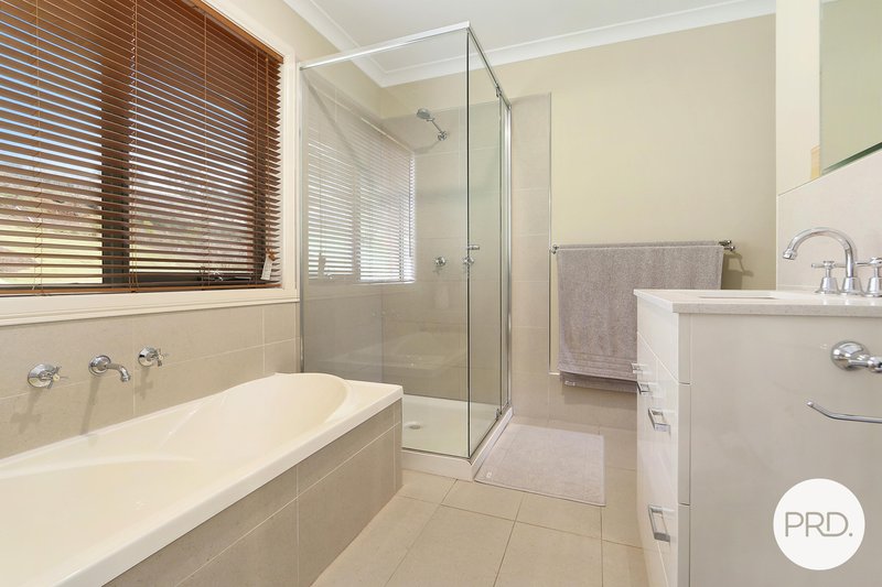 Photo - 8 Finke Court, Hamilton Valley NSW 2641 - Image 14