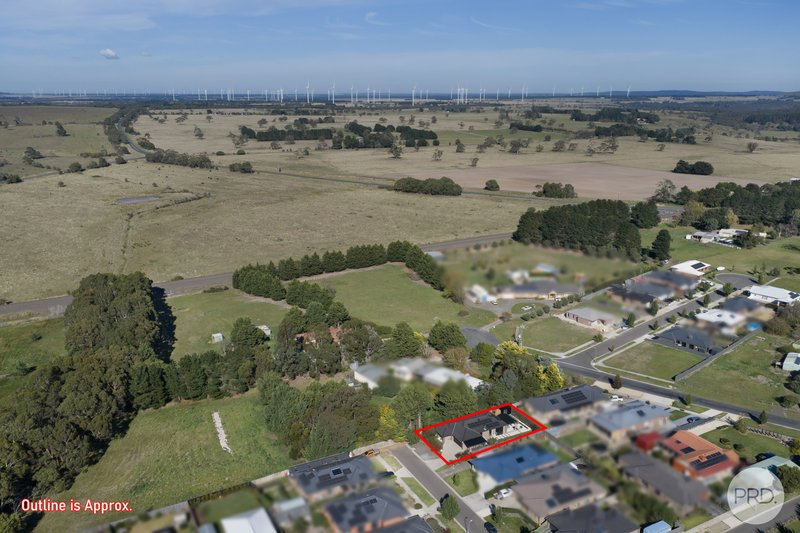 Photo - 8 Fish Court, Ballan VIC 3342 - Image 19
