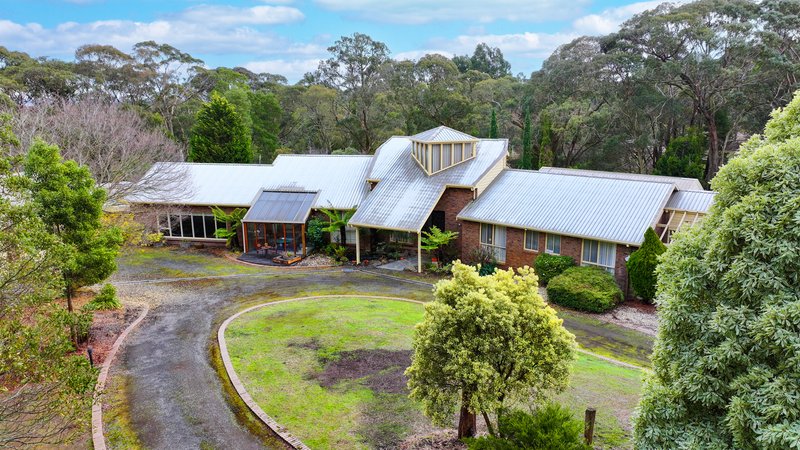 Photo - 8 Fisken Road, Mount Helen VIC 3350 - Image 1