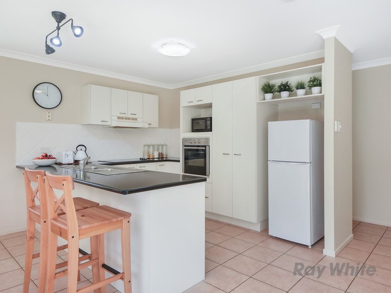 Photo - 8 Fitzroy Crescent, Murrumba Downs QLD 4503 - Image 8