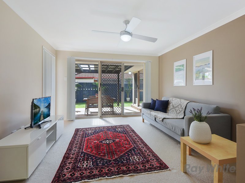 Photo - 8 Fitzroy Crescent, Murrumba Downs QLD 4503 - Image 9