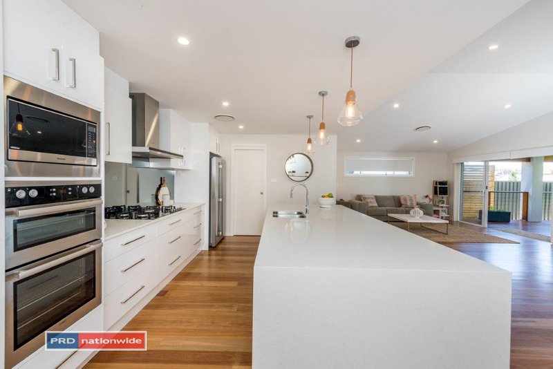 Photo - 8 Fitzroy Street, Anna Bay NSW 2316 - Image 17