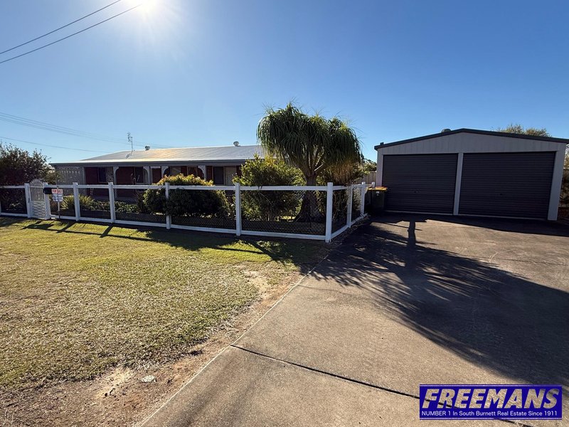 Photo - 8 Flag Street, Nanango QLD 4615 - Image 2