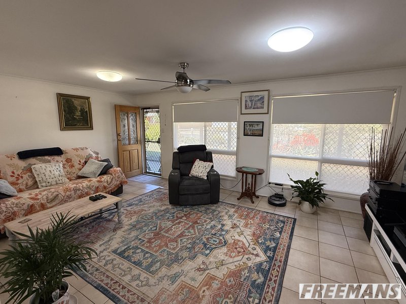 Photo - 8 Flag Street, Nanango QLD 4615 - Image 5