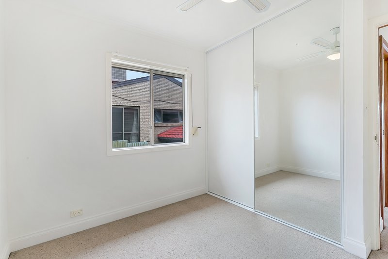 Photo - 8 Flagstaff Road, Darlington SA 5047 - Image 7