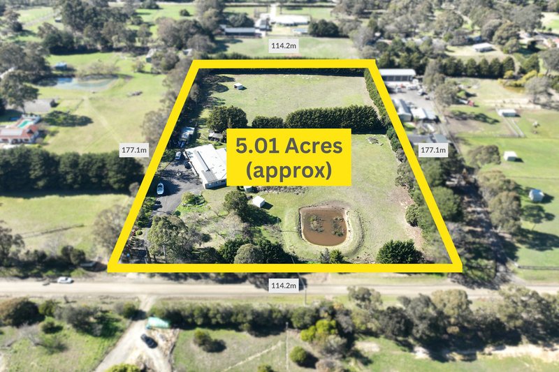 Photo - 8 Fletcher Road, Cranbourne South VIC 3977 - Image 2