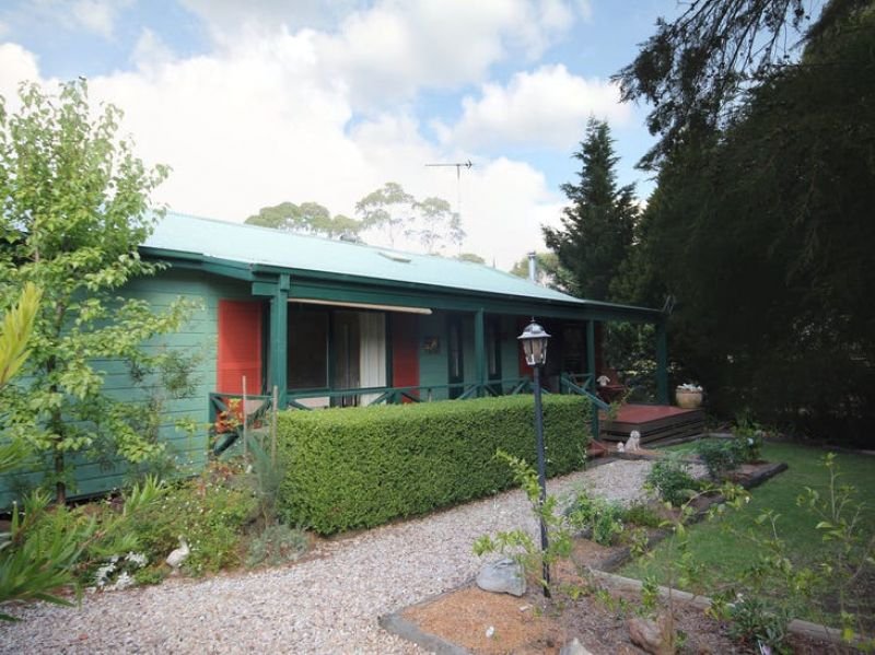 Photo - 8 Florence Street, Bundanoon NSW 2578 - Image 13