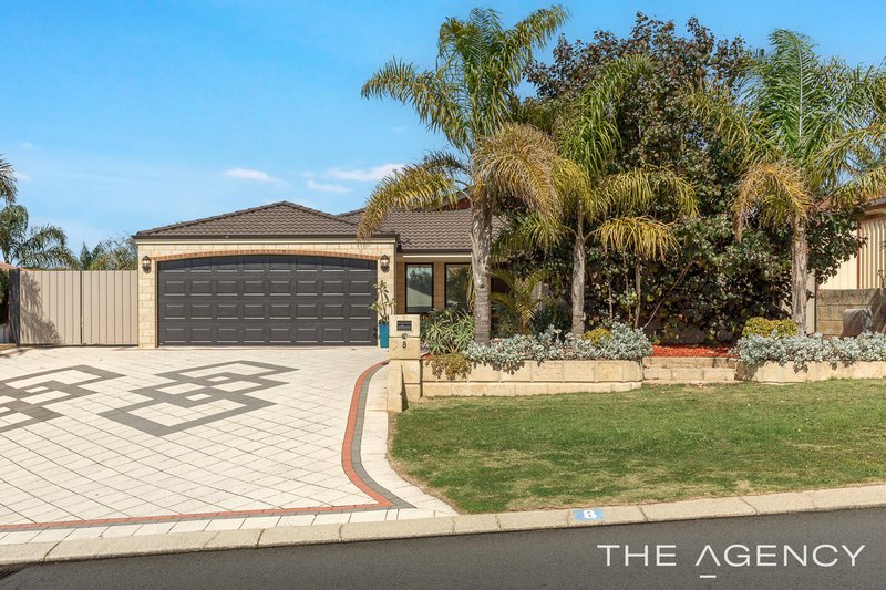 Photo - 8 Floribunda Avenue, Halls Head WA 6210 - Image 2