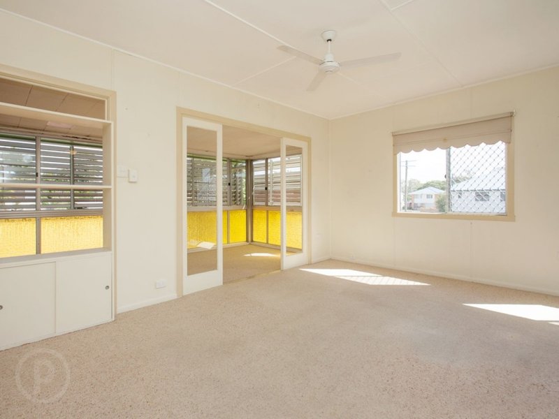 Photo - 8 Folgate Street, Banyo QLD 4014 - Image 3