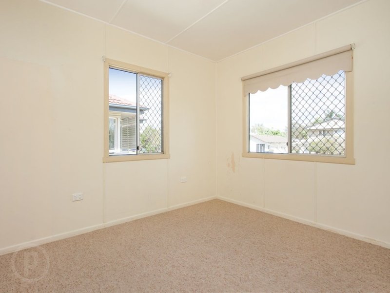 Photo - 8 Folgate Street, Banyo QLD 4014 - Image 9