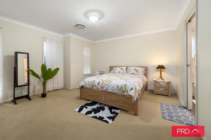 Photo - 8 Folkes Street, Elderslie NSW 2570 - Image 6