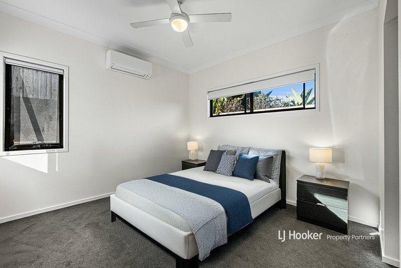 Photo - 8 Forbes Crescent, Upper Kedron QLD 4055 - Image 8