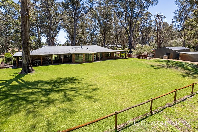 8 Forest Court, Reinscourt WA 6280