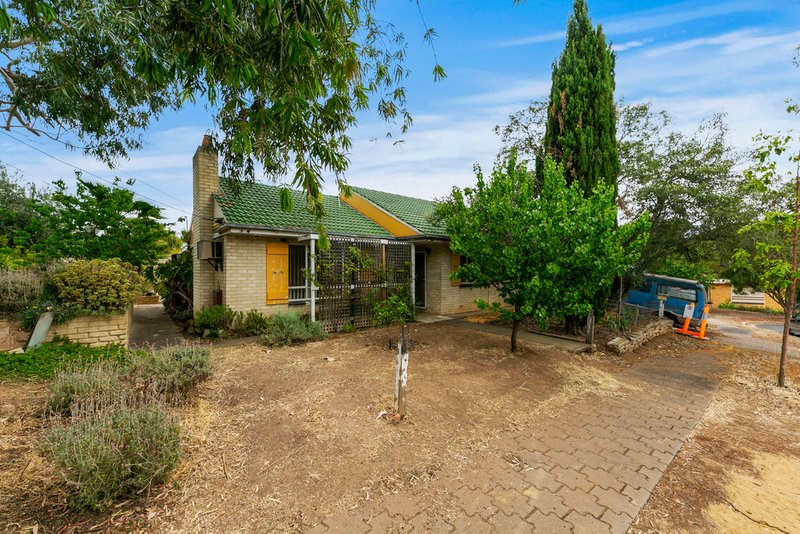 8 Forrest Avenue, Valley View SA 5093