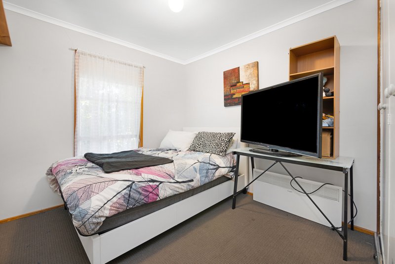 Photo - 8 Forsyth Avenue, Horsham VIC 3400 - Image 5