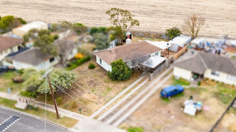 Photo - 8 Forsyth Avenue, Horsham VIC 3400 - Image 1