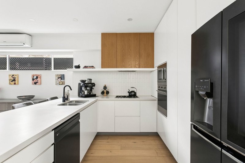 Photo - 8 Foster Street, Leichhardt NSW 2040 - Image 4