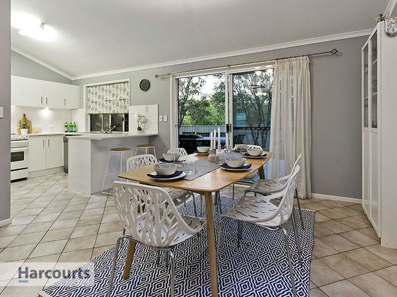 Photo - 8 Fourteenth Avenue, Kedron QLD 4031 - Image 6