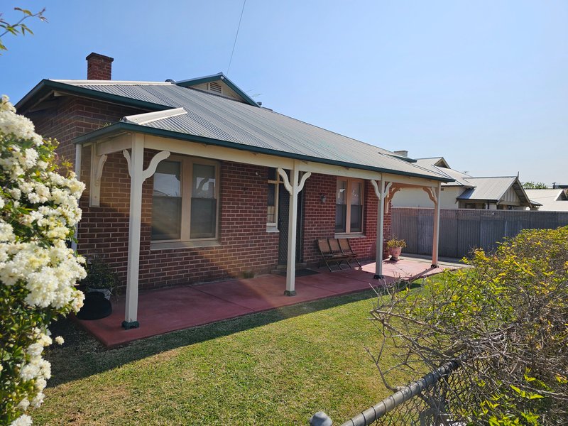 8 Fourth Avenue, Cheltenham SA 5014