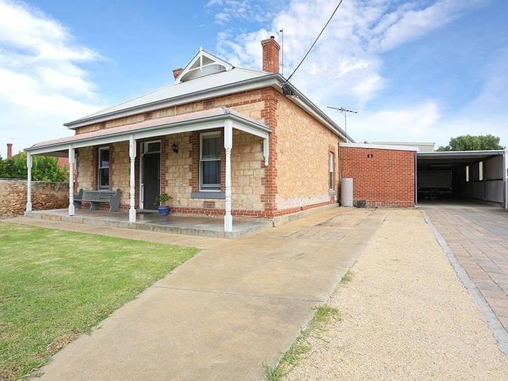 Photo - 8 Fourth Street, Ardrossan SA 5571 - Image 2