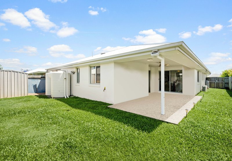 Photo - 8 Frangipani Place, Mountain Creek QLD 4557 - Image 10