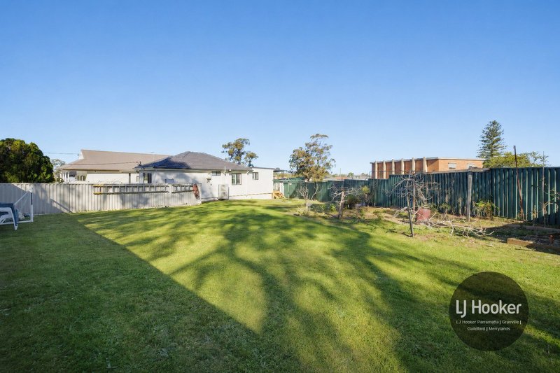 Photo - 8 Frank Street, Guildford NSW 2161 - Image 9