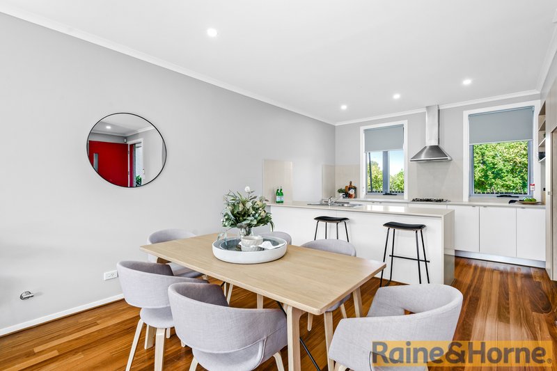 Photo - 8 Freshwater Road, Rouse Hill NSW 2155 - Image 3