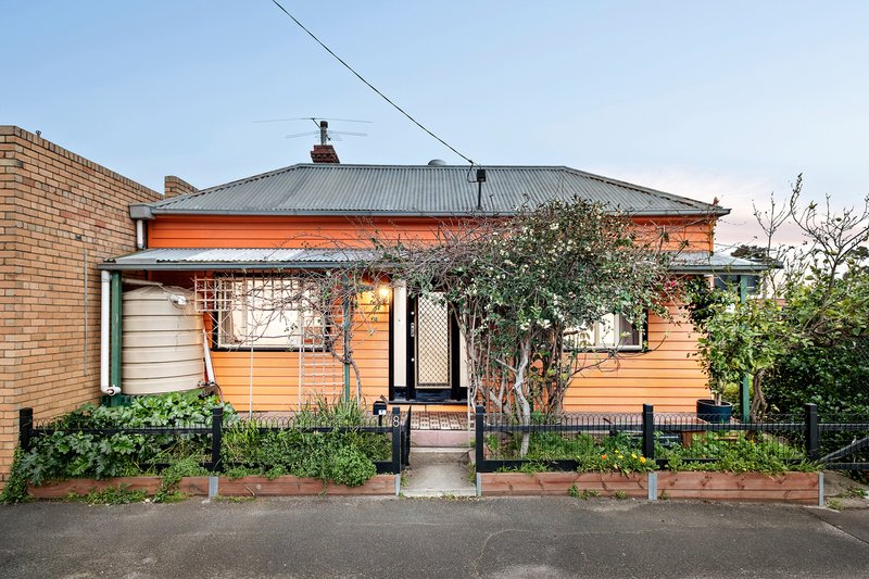 Photo - 8 Frith Street, Brunswick VIC 3056 - Image