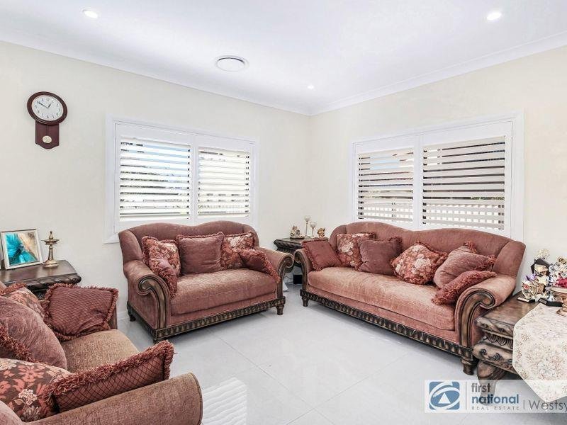 Photo - 8 Fulton Avenue, Wentworthville NSW 2145 - Image 2