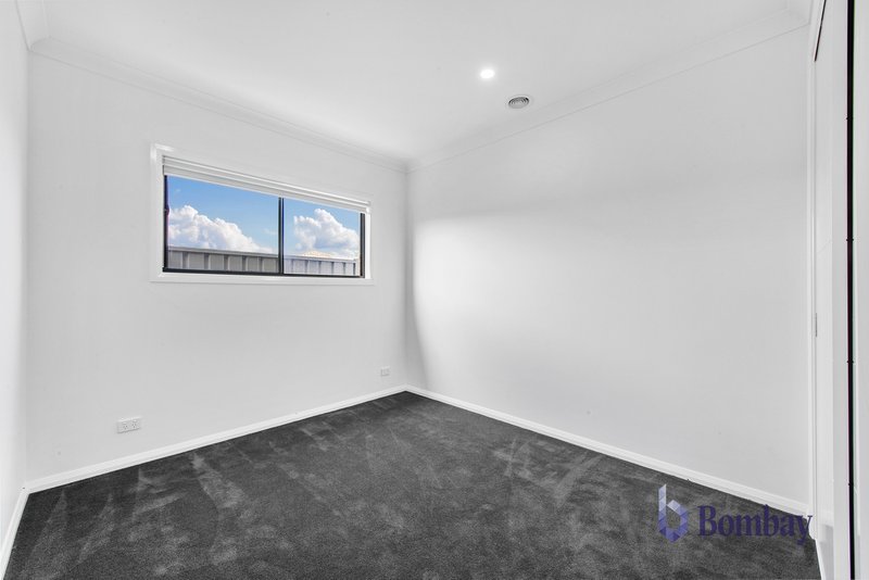 Photo - 8 Gabbro Way, Wollert VIC 3750 - Image 9