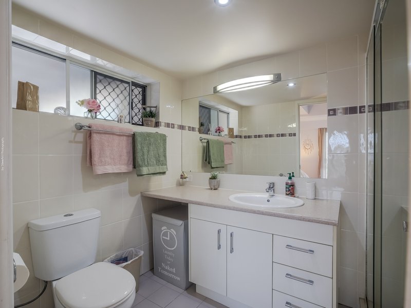 Photo - 8 Galatea Street, Point Vernon QLD 4655 - Image 10