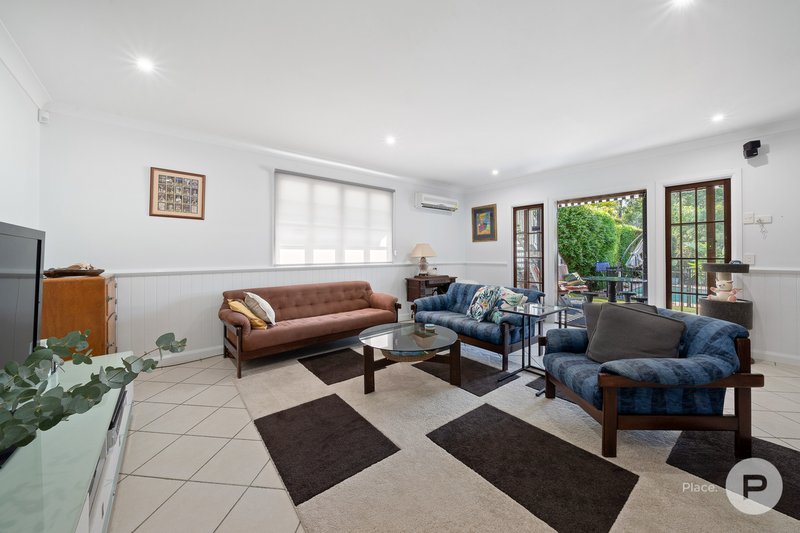 Photo - 8 Garden Grove, Ashgrove QLD 4060 - Image 12