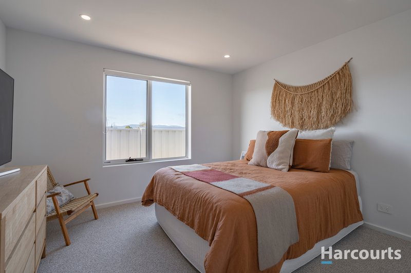 Photo - 8 Garnet Place, Hawley Beach TAS 7307 - Image 11