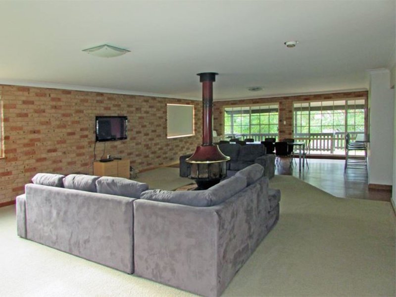 Photo - 8 Garrad Way, Lake Conjola NSW 2539 - Image 6