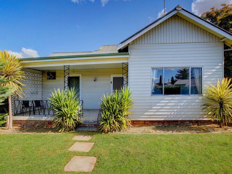 8 Garrett Street, Moss Vale NSW 2577