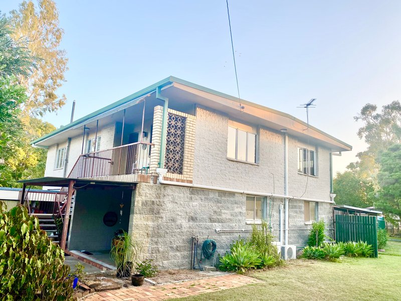 Photo - 8 Gee Street, One Mile QLD 4305 - Image 2