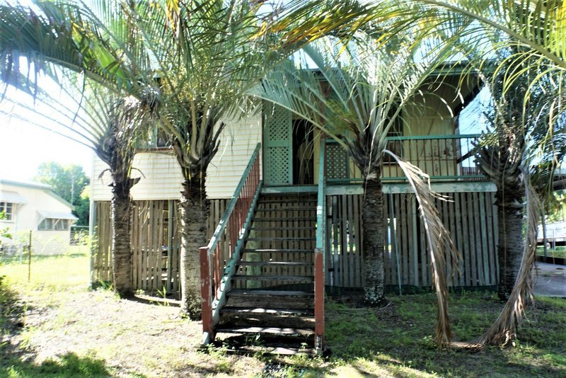 Photo - 8 George Street, Bowen QLD 4805 - Image 2