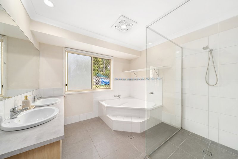 Photo - 8 Georgina Place, Murrumba Downs QLD 4503 - Image 15