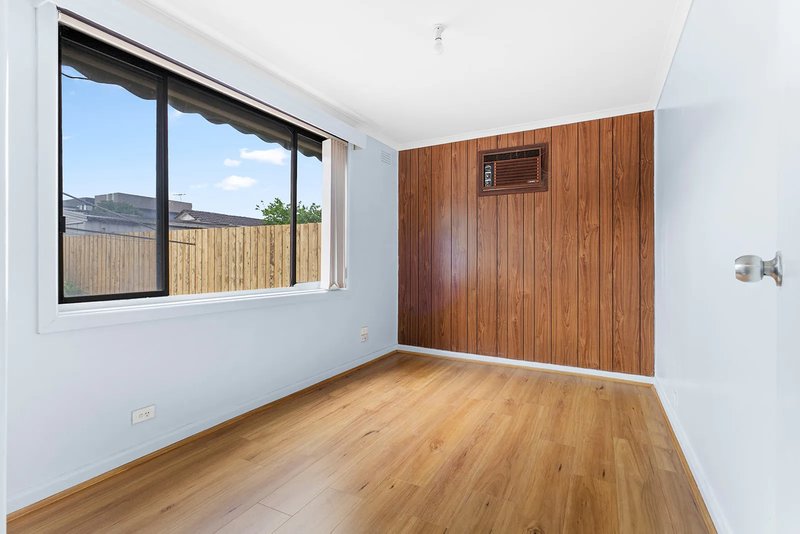 Photo - 8 Gerald Street, Sunshine North VIC 3020 - Image 11