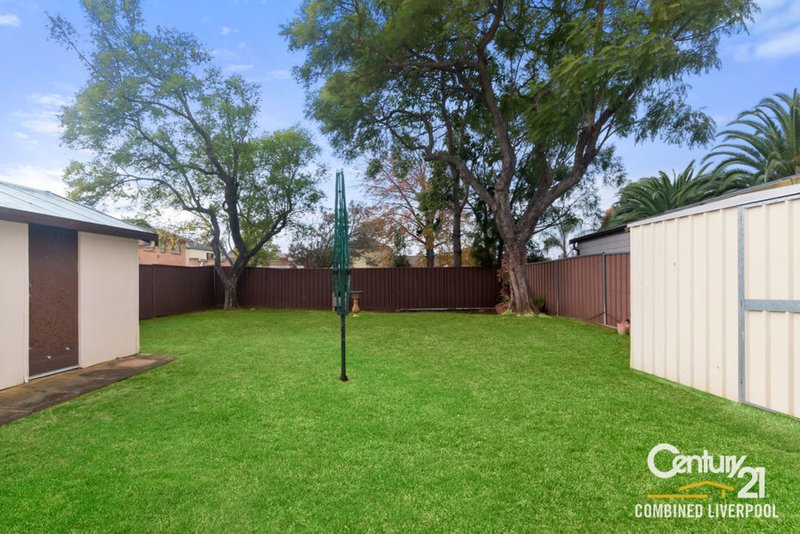 Photo - 8 Gibb Avenue, Casula NSW 2170 - Image 5