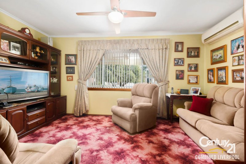 Photo - 8 Gibb Avenue, Casula NSW 2170 - Image 6