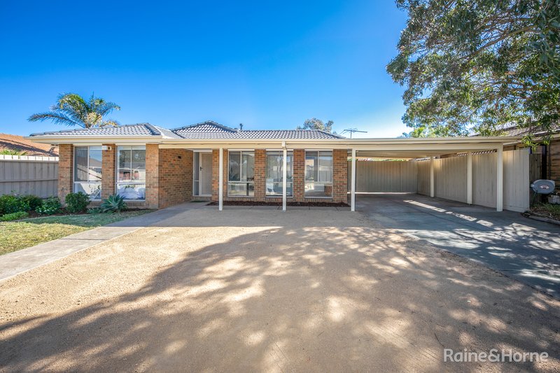 8 Gibbons Street, Sunbury VIC 3429