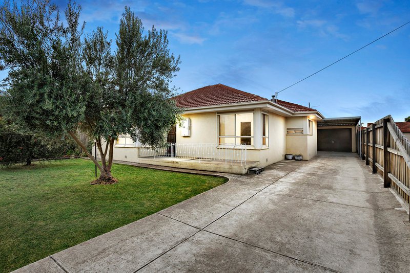 8 Gibson Street, Lalor VIC 3075